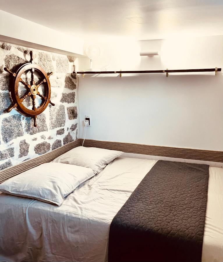 La Cave Marine Du Trottel Apartment อฌักซิโอ้ ภายนอก รูปภาพ
